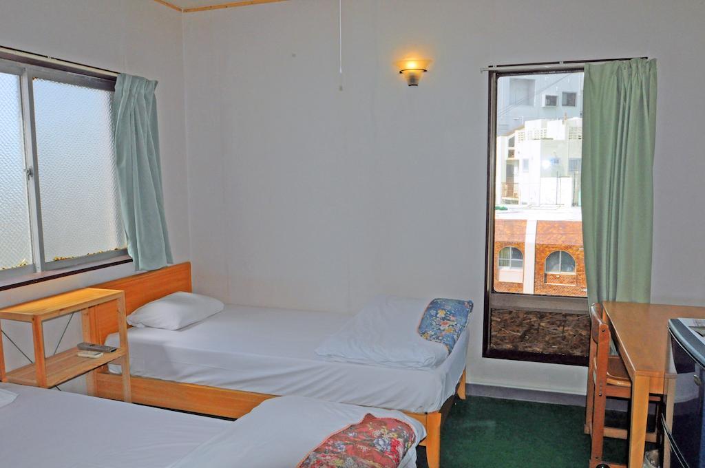 Yoshida Hotel Okinawa Chambre photo
